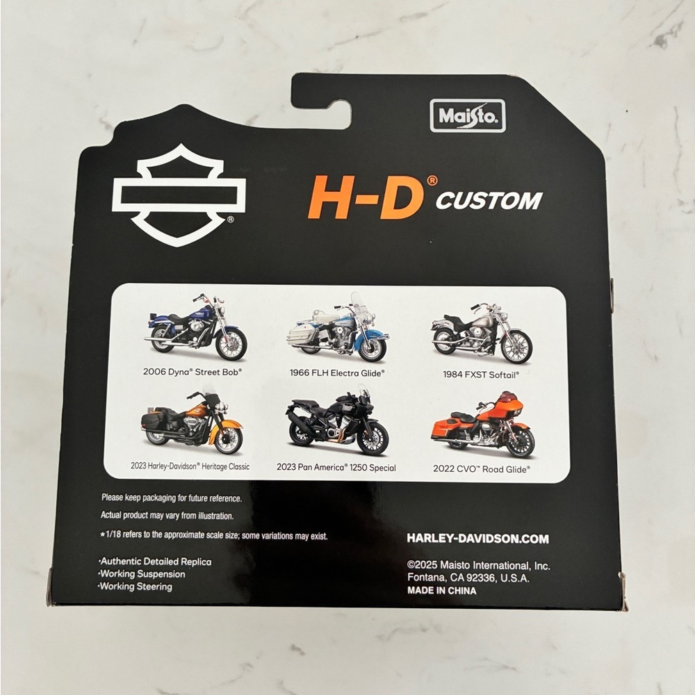 Maisto Harley-Davidson 2022 CVO Road Glide 1:18 Diecast Motorcycle H-D- NIB - Picture 3 of 4